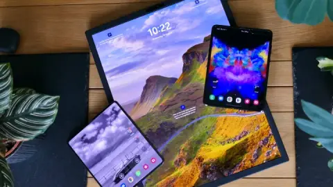 三星可折叠屏Galaxy Book:触控技术的突破还是用户体验的妥协?