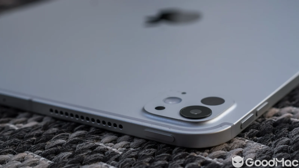 Apple iPad Pro (M5, 2025) 深度评测：性能怪兽的进化与局限